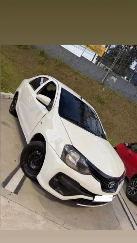 Toyota Etios X Sedan 1.5 Flex 16V 4P Mec. 2020