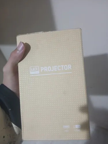 HY300 PROJETOR PORTÁTIL