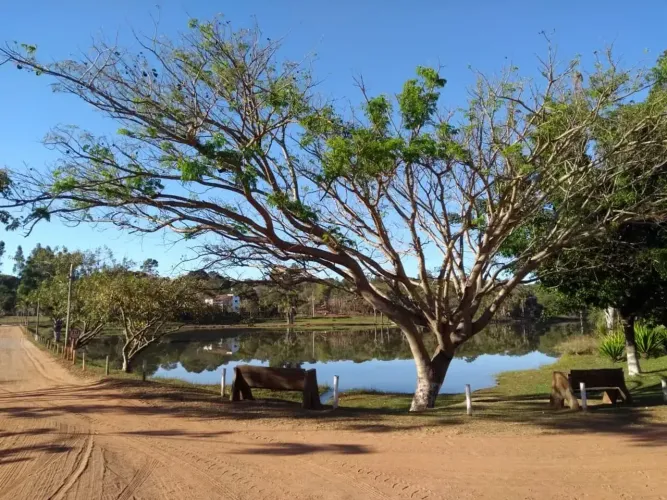 Chácaras Eldorado, Chácara com Área de 7500m², estuda Permuta
