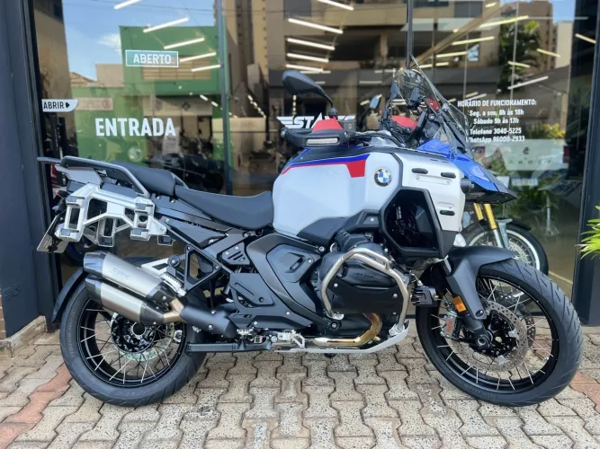 Bmw R 1300 gs adventure 2026