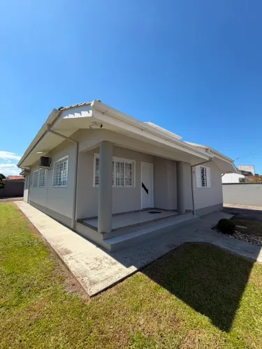Vendo casa no Revoredo/centro com terreno de 596m2