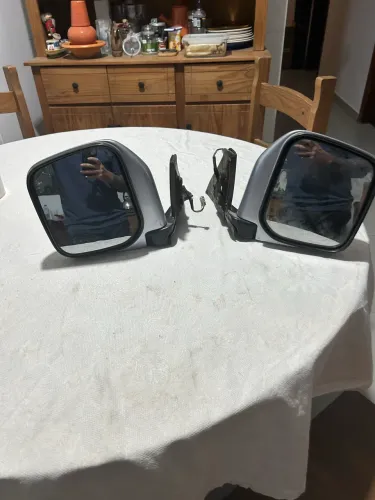 Retrovisor Pajero Full 2002 (aceito proposta) APENAS VENDA
