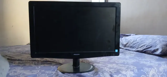 Monitor philips LED 19" polegadas