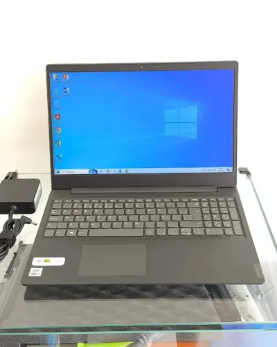 Lenovo BS145 Notebook i3 10ª Geração 4GB RAM SSD 128GB Tela 15,6" HD