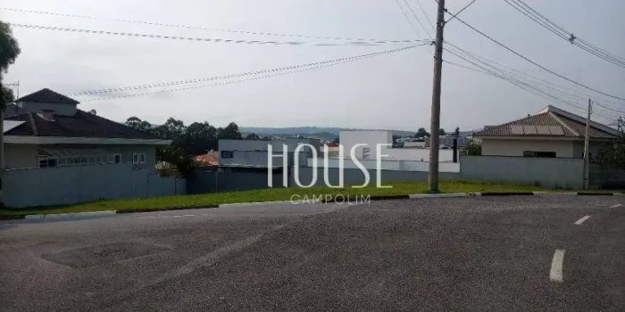 Terreno em Parque Esplanada, à venda em condomínio de alto padrão em Votorantim, com 425m²
