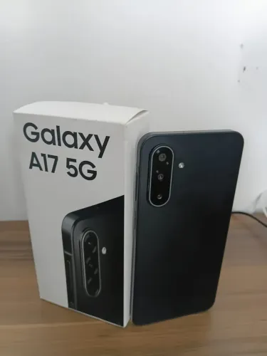 Samsung A17 128GB 5 G Novo