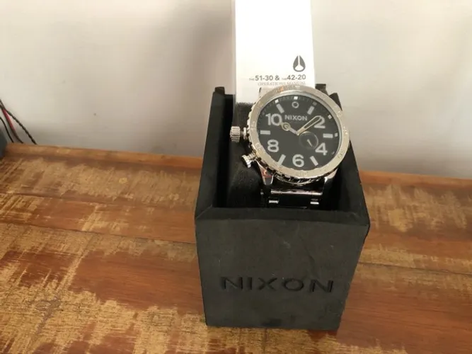 Nixon relógio.