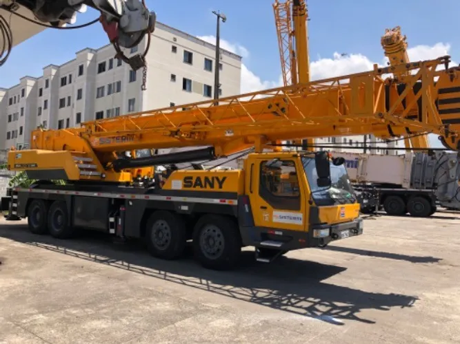 Guindaste Sany STC 75T 12/12