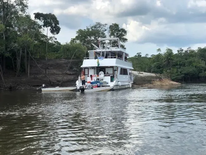 Aluguel de Lanchas, barcos e Jet-ski