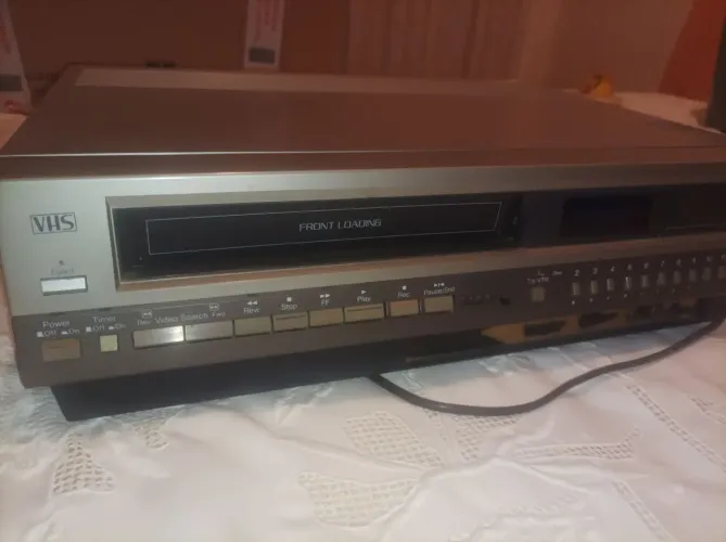 Videocassete VHS - Front Loading