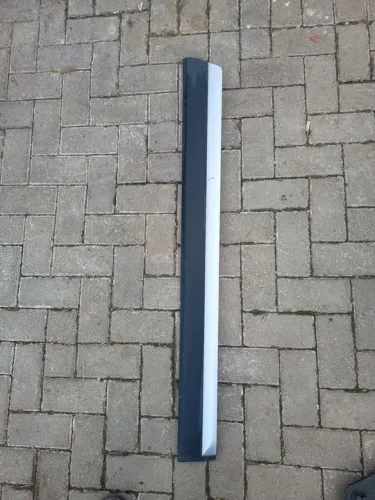 Friso porta Saveiro G7 esquerda
