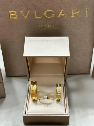Par de Alianças bulgari 12 milesimos de ouro 18k bvlgari
