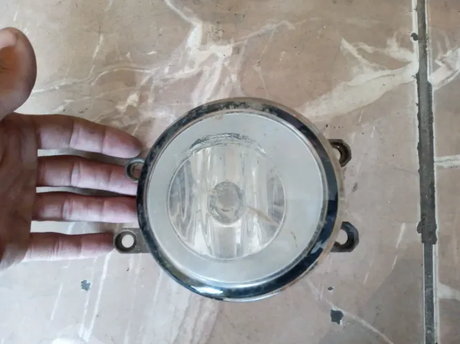 Milha Lado Direito Toyota Corolla 09/12  *)