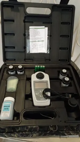 Turbidímetro + dosador de cloro