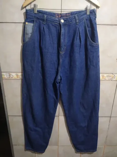 Calça Jeans feminina equívoco
