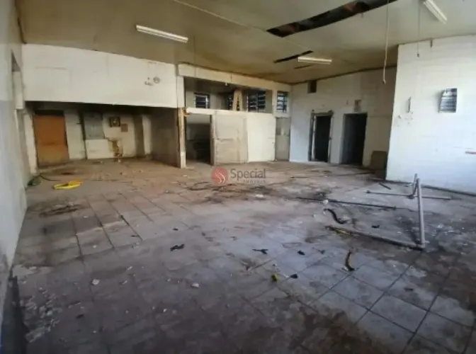 Salão comercial para locação, Vila Santa Isabel, 600 metros.