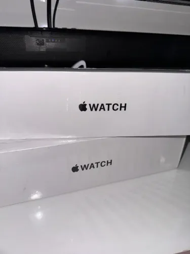 Apple Watch SE 2 40mm gps+cel Starlight 