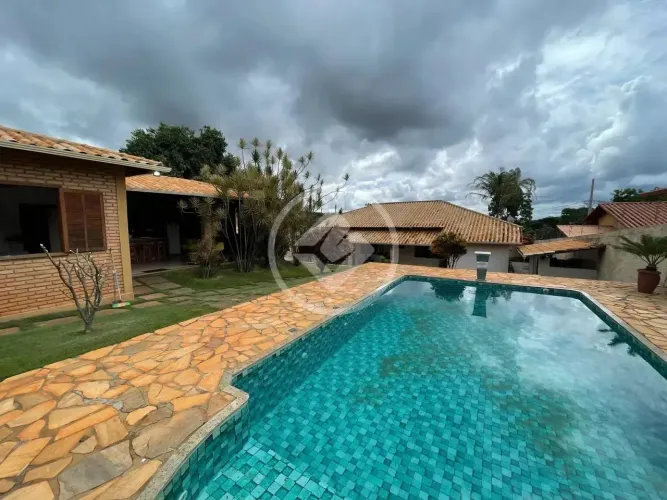 casa em lagoa santa com piscina codigo: 161873