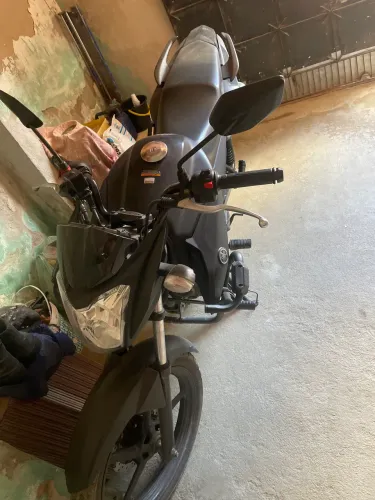 Yamaha Fazer 150 UBS 