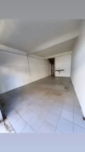 Ponto comercial em Itapuã - R$ 1.000,00