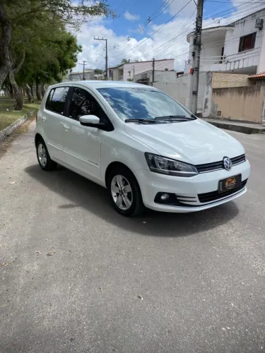 Volkswagen Fox Comfortline 1.6 Flex 8V 5P 2018