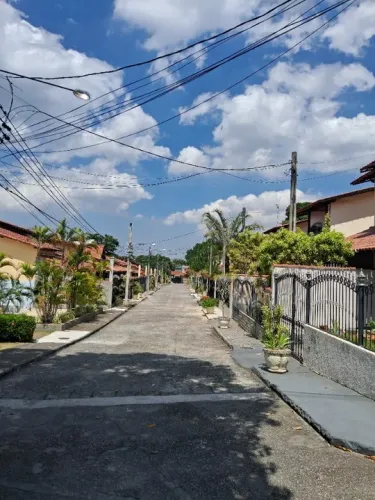 Condomínio Bom Viver em Campo Grande Duplex Colonial Amplo