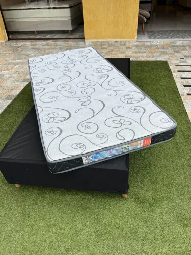 COLCHÃO SOLTEIRO D20 NOVO + BASE BOX 