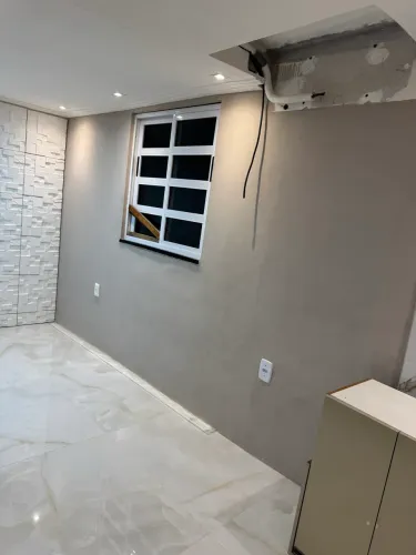 Vende-se casa  de 2 andar 