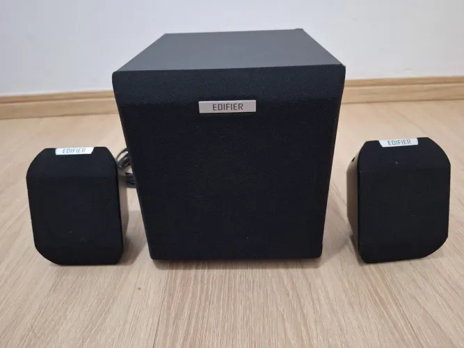 Caixa de som Subwofer Edifier x100b