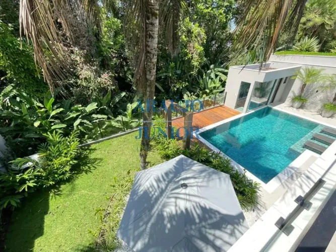 Linda Casa em Condomínio na Riviera Bertioga-SP: 6 Quartos, 6 Suítes, 3 Salas, 8 Banheiros