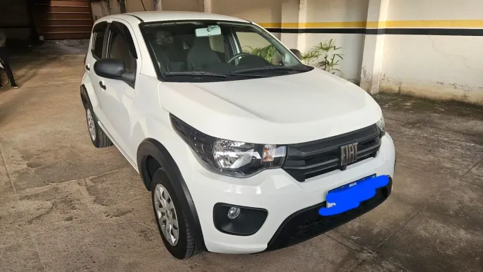 Fiat mobi like 2024 1.0 4 cilindros