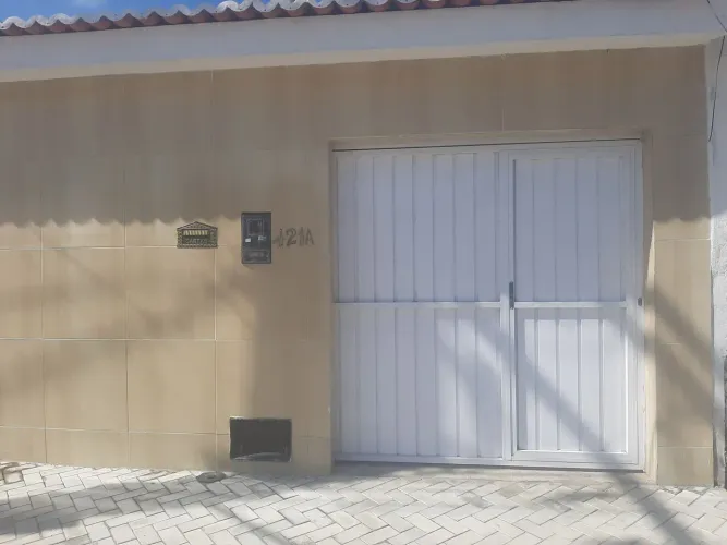 Vende se ou Aluga se um ponto comercial na Redinha.