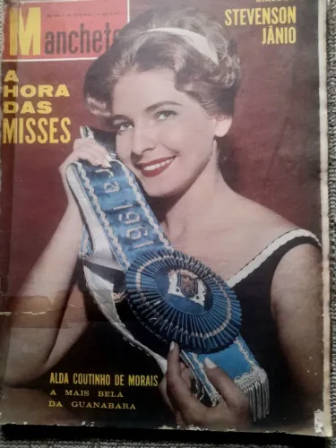 Revista Manchete de 1961- A Hora das Misses - 1961