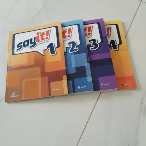 Livros do curso Say it