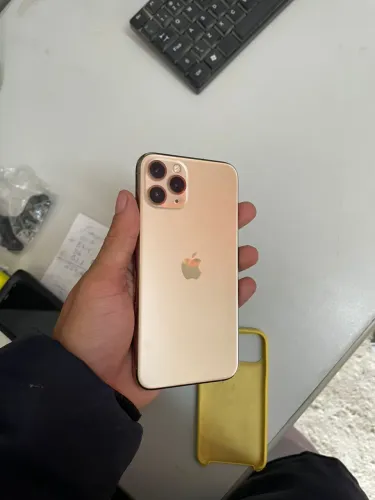 iPhone 11 Pro ゴールド 256GB 本体 Amazon | 【整備済み品】 Apple iPhone 11 Pro 256GB ゴールド SIM
