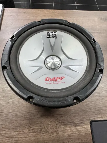 Subwoofer pioneer 12? ts-w304dvc 600w na promoção