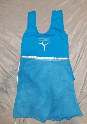 roupa de ballet azul