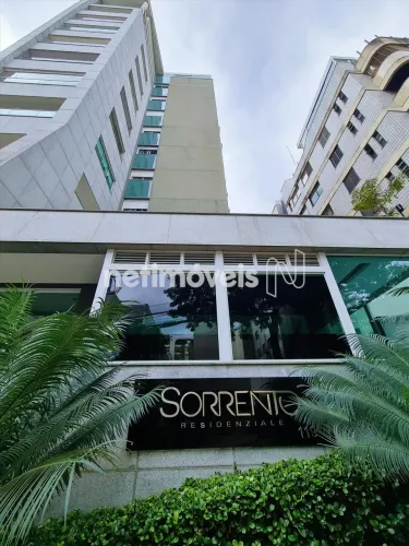 Sorrento Residenziale 4 Q 2 suítes/2 semissuítes 200,24m²; (38,24m²; de área externa) 3 Vg