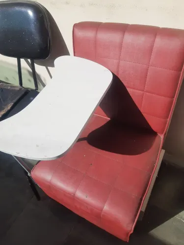 Cadeira de Manicure e Banco de Espera