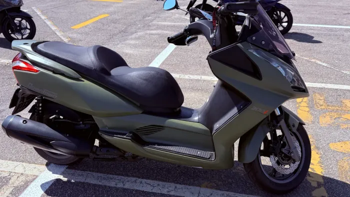 Scooter kymco 300i
