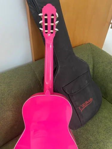 Vendo violão infantil marca gianini