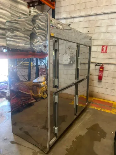 Refrigerador RF-056-ESP