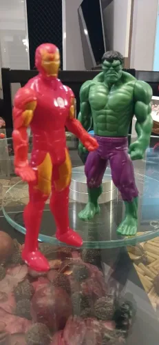 Bonecos Hulk e Homem de Ferro 15cm