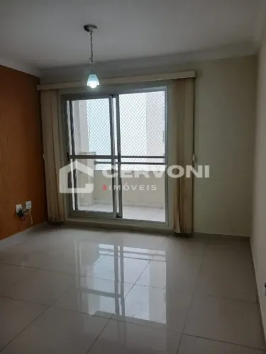 Imóvel para aluguel possui 80 metros quadrados com 4 quartos