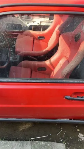 Vendo bancos automotivos esportivo
