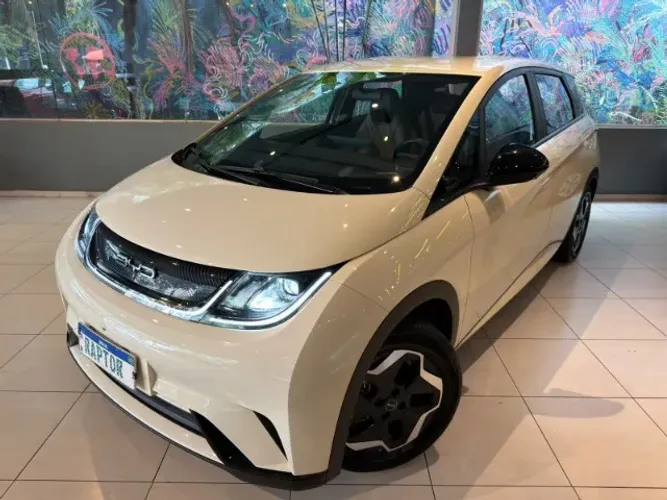 BYD Dolphin EV (Elétrico) 2024