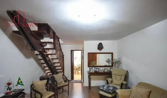 OPORTUNIDADE! Casa no Condomínio Andreas - 260 m²