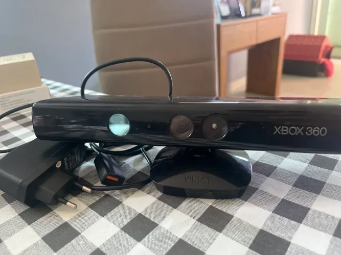 Kinect Xbox 360 + Adaptador para Pc