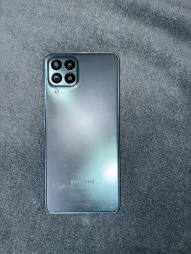 Samsung Galaxy M53 5G - Ótimo estado/Poucas marcas de uso