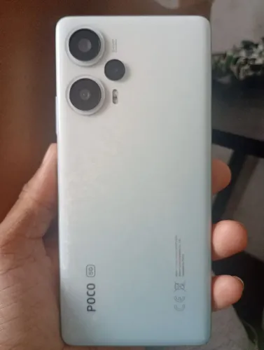 POCO F5 5g 256gb 12+8gb ver descrição ?